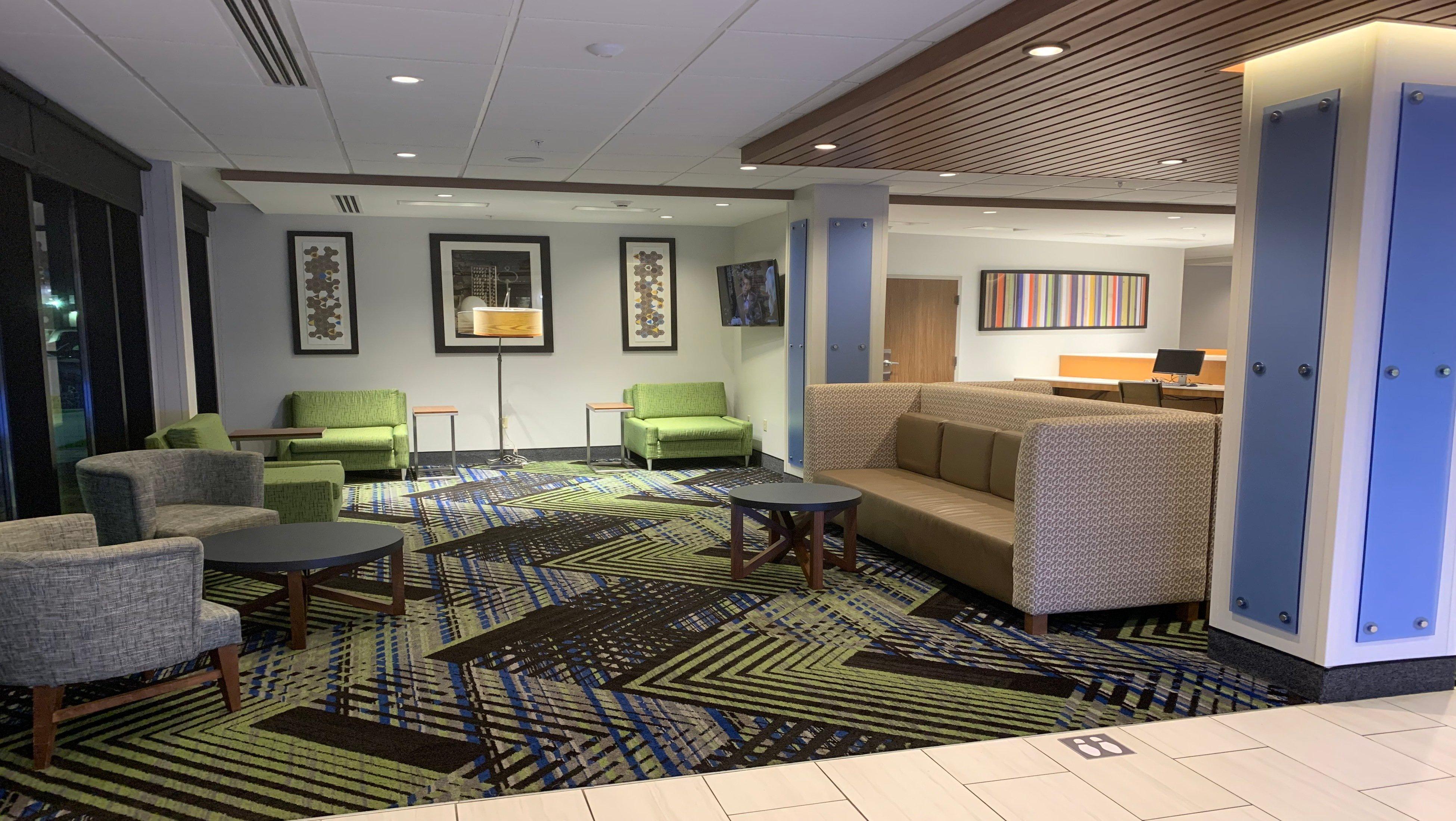 Holiday Inn Express & Suites - Middletown By Ihg Экстерьер фото